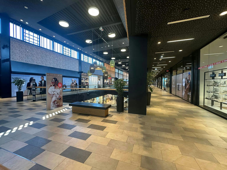Sauberkeit zwischen Schnäppchen – Einsatz im Huma Outlet mit der Total Reinigung GmbH Siegburg