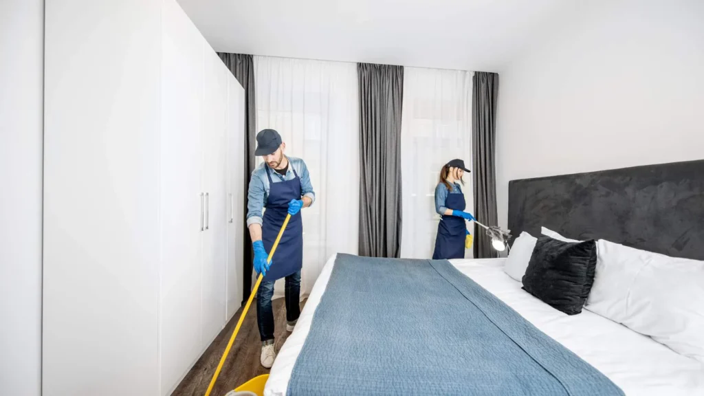 Hotelreinigung – professionelle Pflege für Zimmer, Lobby und Wellnessbereich